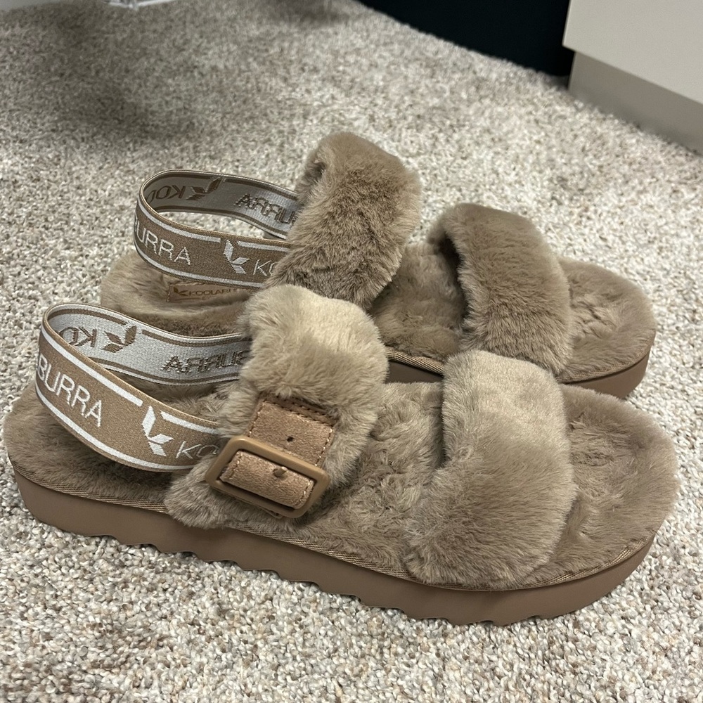 UGG Koolaburra Fuzz-Oh Sandal
